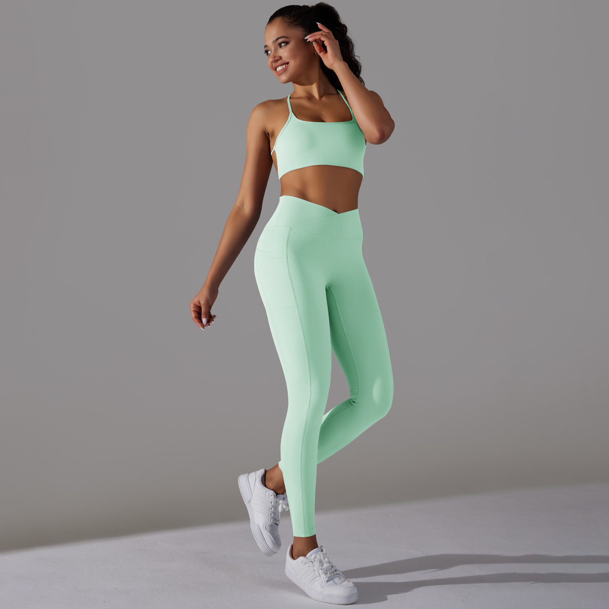 Beauty Back Sports Bra & High Waist Leggings Set – Stylish Activewear for Women