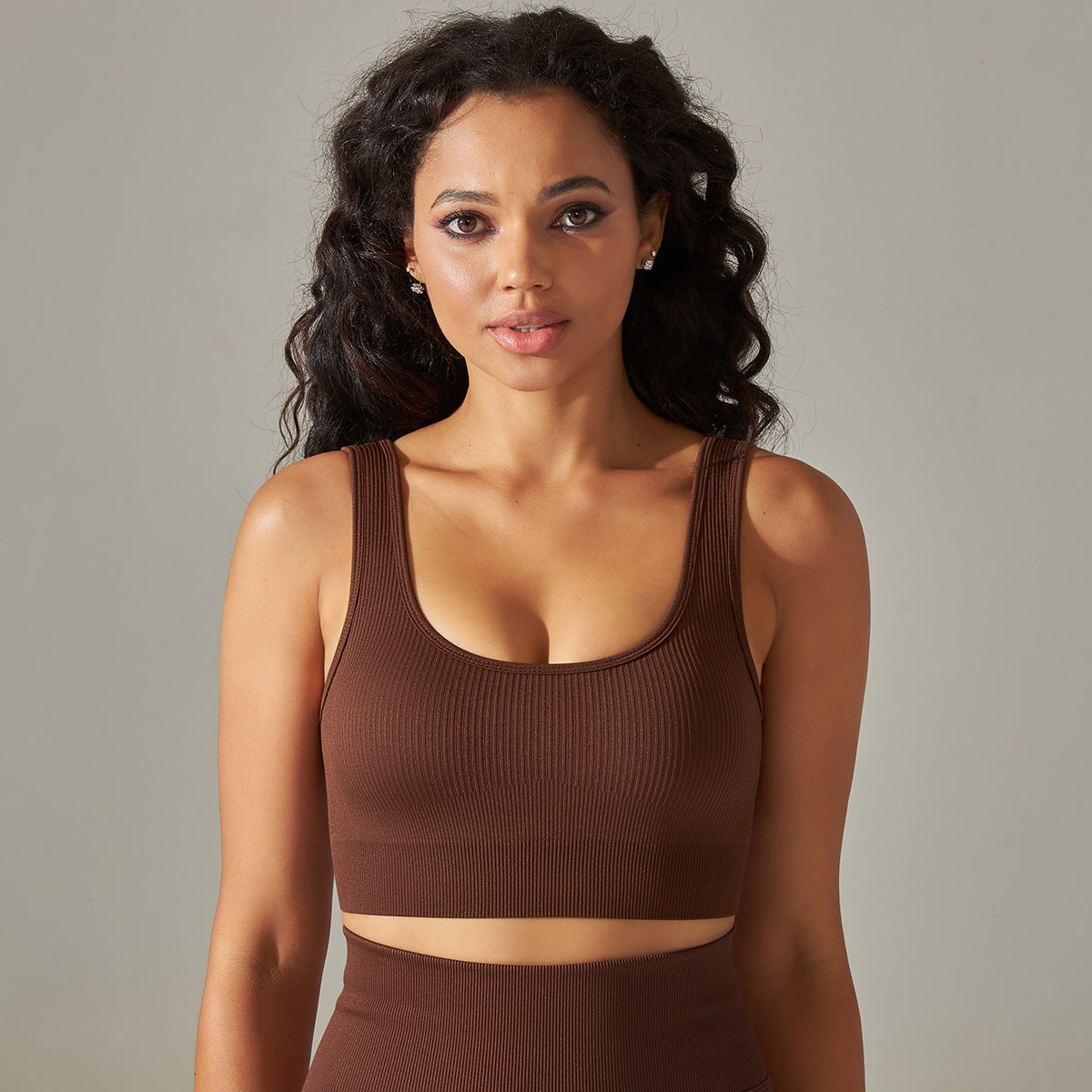 European And American Seamless Knitted Short Solid Color Thread Sports Underwear Running Fitness Yoga Wear