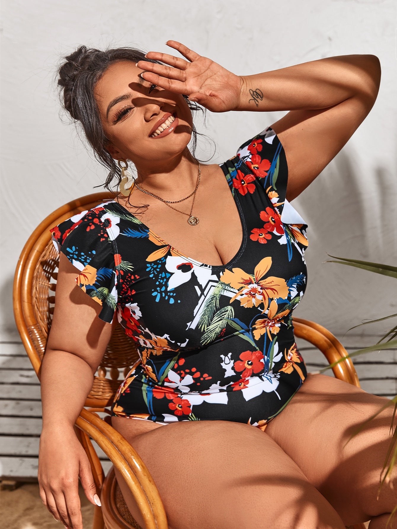 V-neck Bikini High-waisted One-piece Conservative Backless Swimsuit trendy